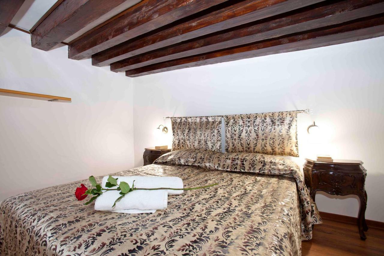 Di.gianfranco Piano Nobile Apartment *